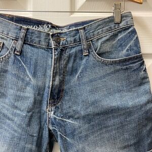 Old Navy Men's 31 Mid-Rise‎ Medium Wash Denim Cut Off Short